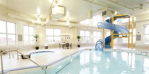 Vegreville Suites Hotel